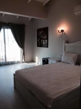 Erythros Boutique Hotel Ildir Exterior foto